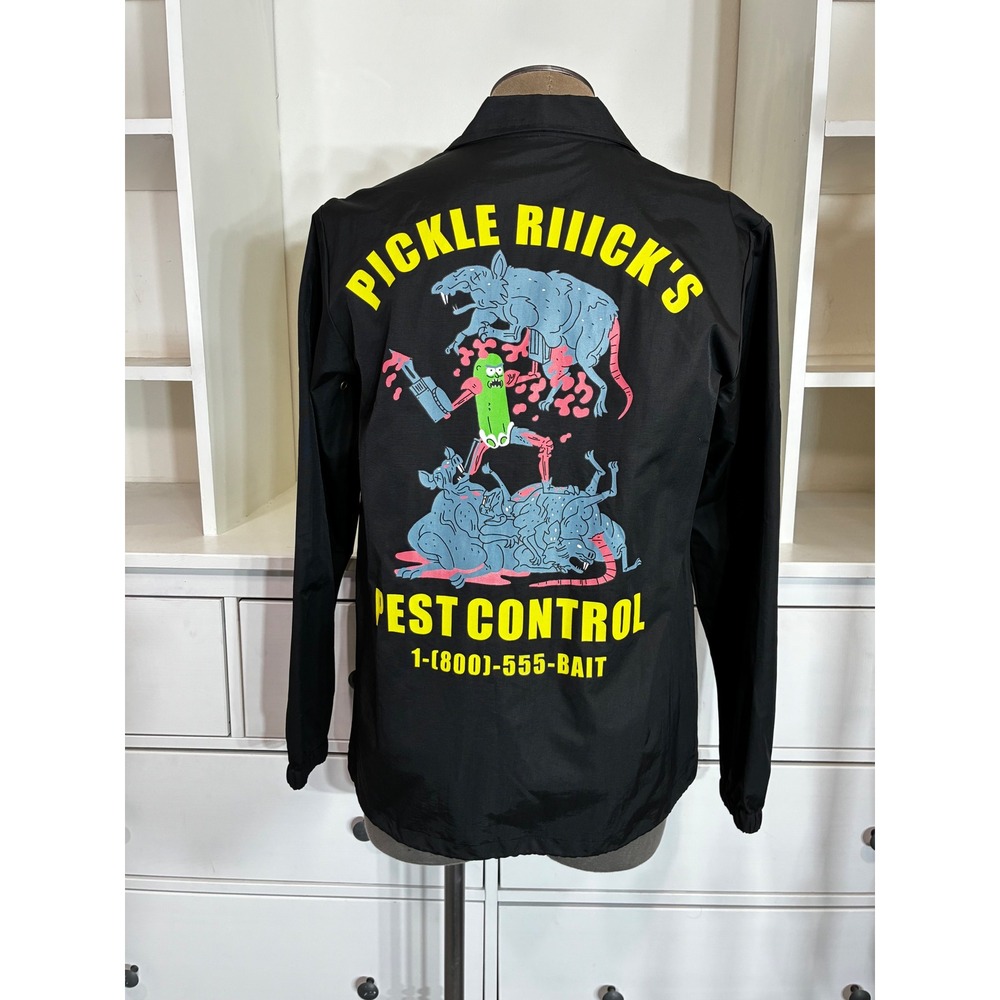 BAIT Rick and Morty Pickle Rick Pest Control Coaches Jacket Black Mens Medium